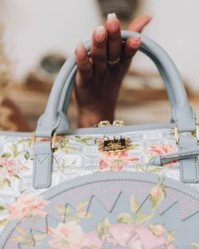 A.I. AFRICAN INTELLIGENCE ELEGANT ENERGY Mini Bolsas De Deporte – COLABORACIÓN CON SANDFLOWER