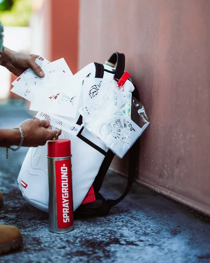 ARTISTA DE GRAFFITI: DISEÑA TU PROPIA MOCHILA — INCLUYE 9 PLANTILLAS