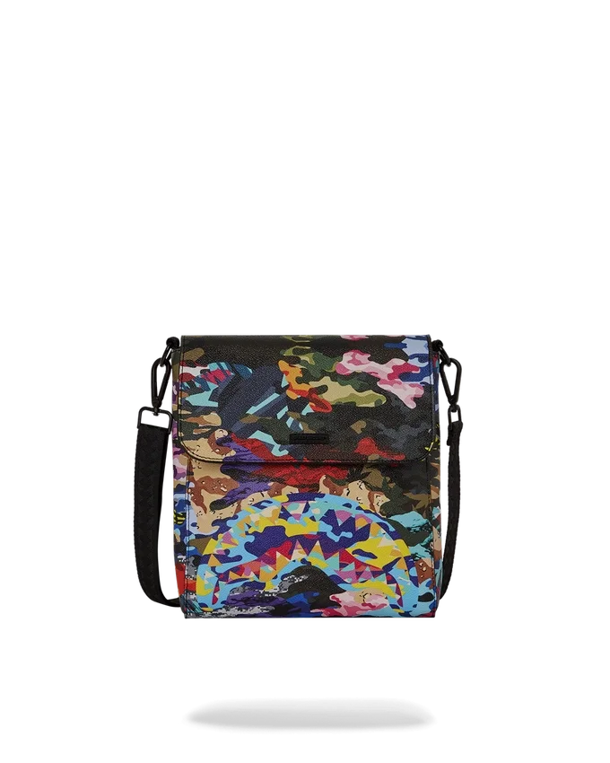 BOLSA DE CAMUFLAJE CON DISEÑO DE TIRAS Y CUADROS PARA BOLSOS CRUZADOS