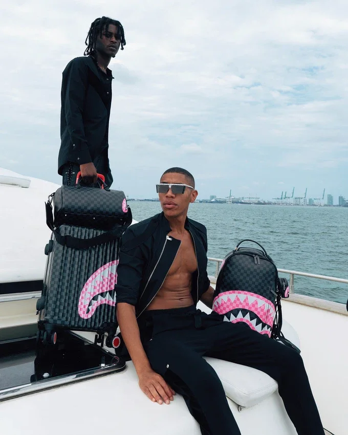 Mochilas de Sharks en Candy (DLXV)