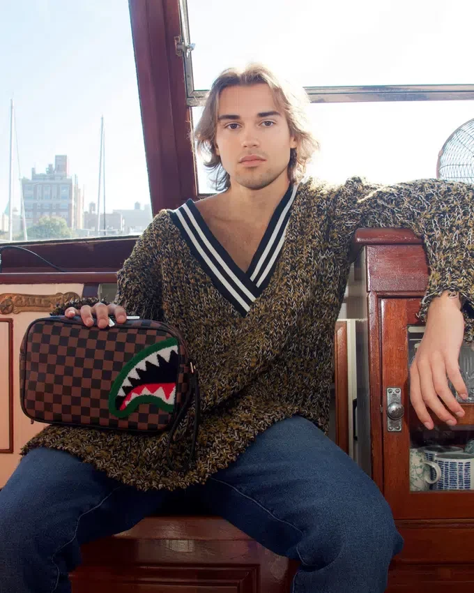 BOLSA DE NECESER ROMEO AIR ITALIA SHARK