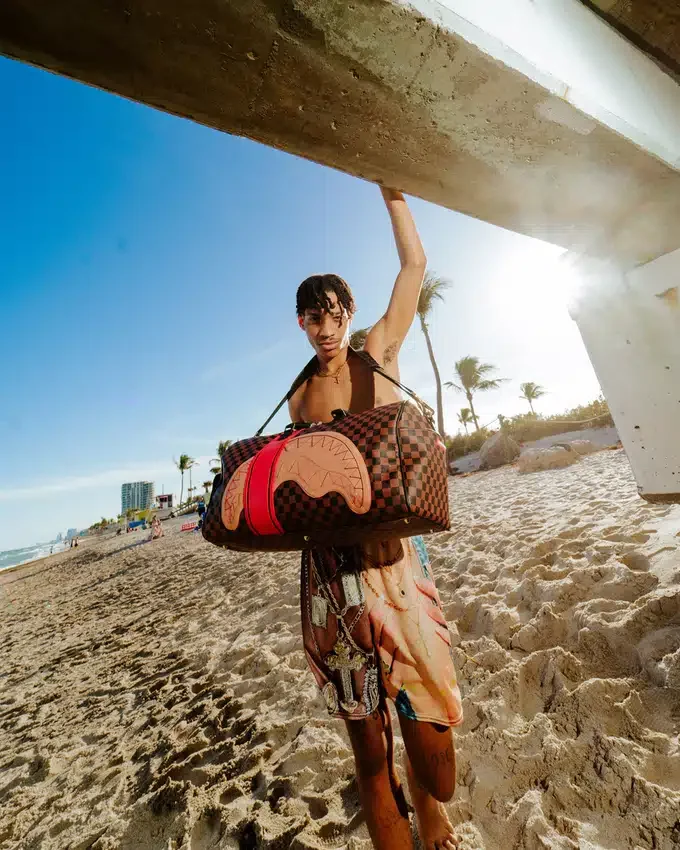 BOLSA DE VIAJE GRANDE HENNY VICTORY LAP