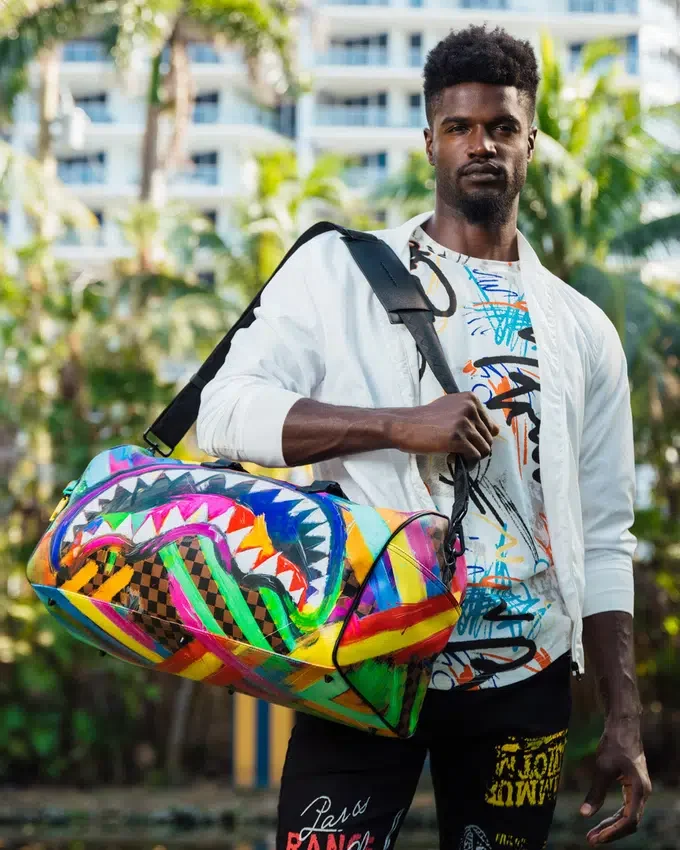 BOLSA DE VIAJE SHARKS IN PARIS CITY STREAKS