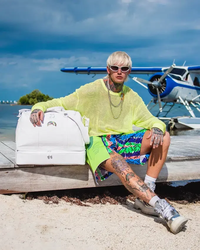BOLSA DE VIAJE STILETTO «SHOW UP SHOW OUT»