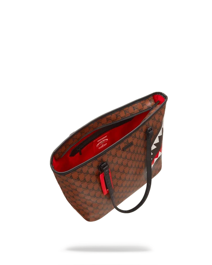 BOLSA TOTE CON TIBURONES Y CALAVERAS