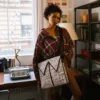 BOLSO BOLSOS CRUZADOS OFICIAL BASQUIAT «UNTITLED (CHEESE POPCORN)» 1983