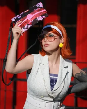 BOLSO CROSSOVER DE COLABORACIÓN OFICIAL CON OUKA KENRAN HAYUMI HOKAZANO