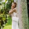 BOLSO DE MANO CROSSOVER «LA VIDA SECRETA DE LAS PERLAS»