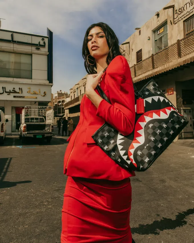 BOLSO DE MANO SHARK MOB HIDEOUT TOTE
