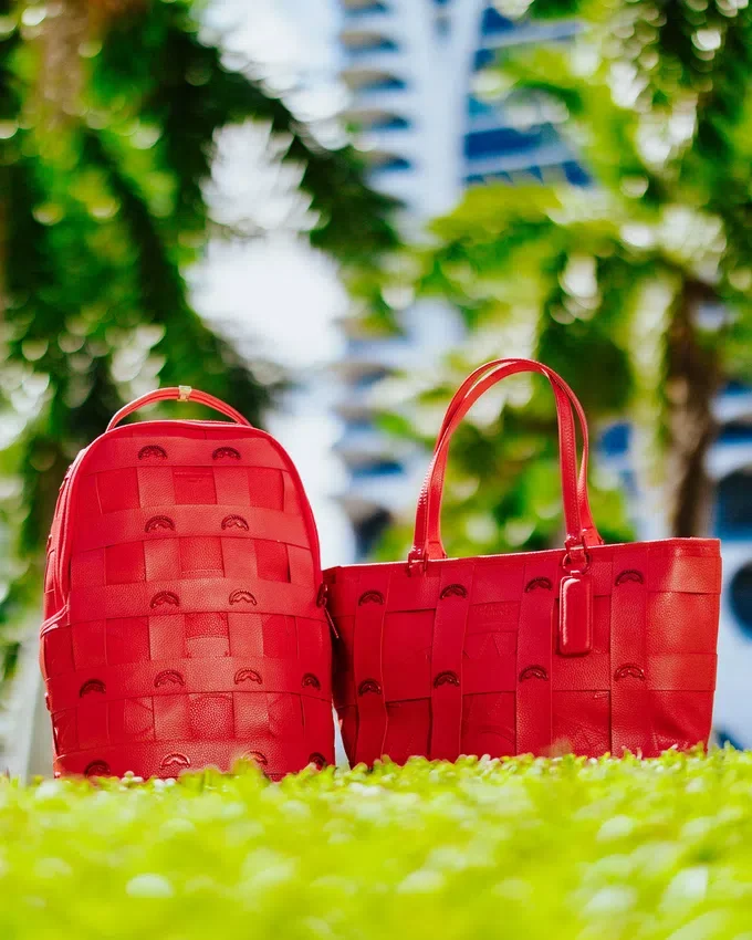 BOLSO TOTE CLÁSICO SUPER HOT FIRE