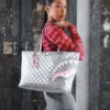 BOLSO TOTE JETSET DE AIR TO THE THRONE