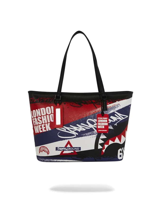 BOLSO TOTE LISTA PARA LA PASARELA DE LA SEMANA DE LA MODA DE LONDRES