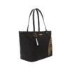 BOLSO TOTE NOIR QUILT CON CADENA DORADA Y ESTAMPADO DE TIBURÓN