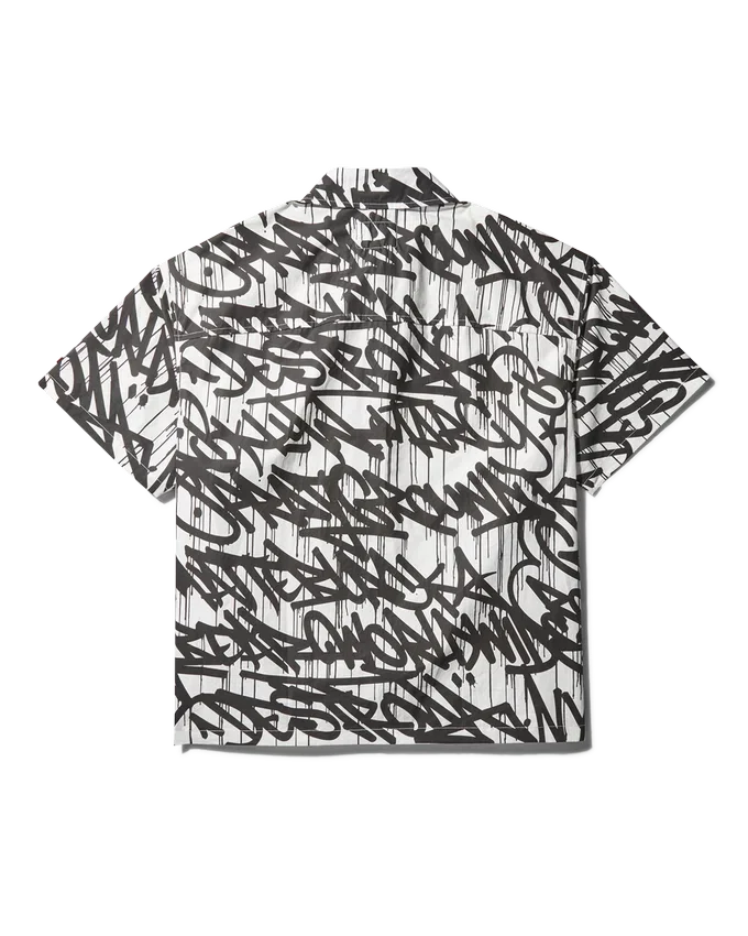CAMISA DE MANGA CORTA CON BOTONES DELANTEROS GRAFFITI