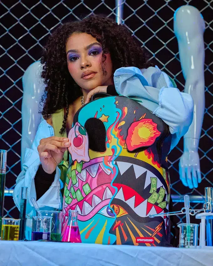 DAZED & Shark DOUBLE LIFE (CON PARCHOS OCULARES DESMONTABLES)