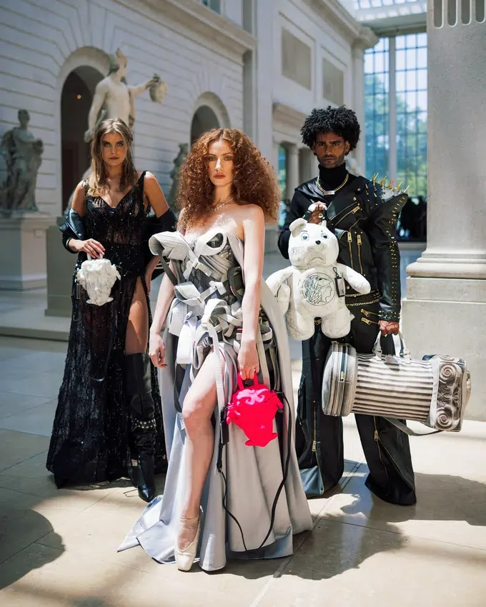 EL BOLSO DE MANO MET CANOVA MEDUSA (ROSA)