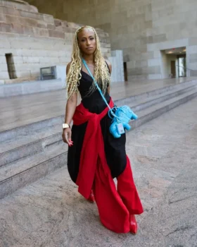 EL BOLSO DE MANO «THE MET WILLIAM»