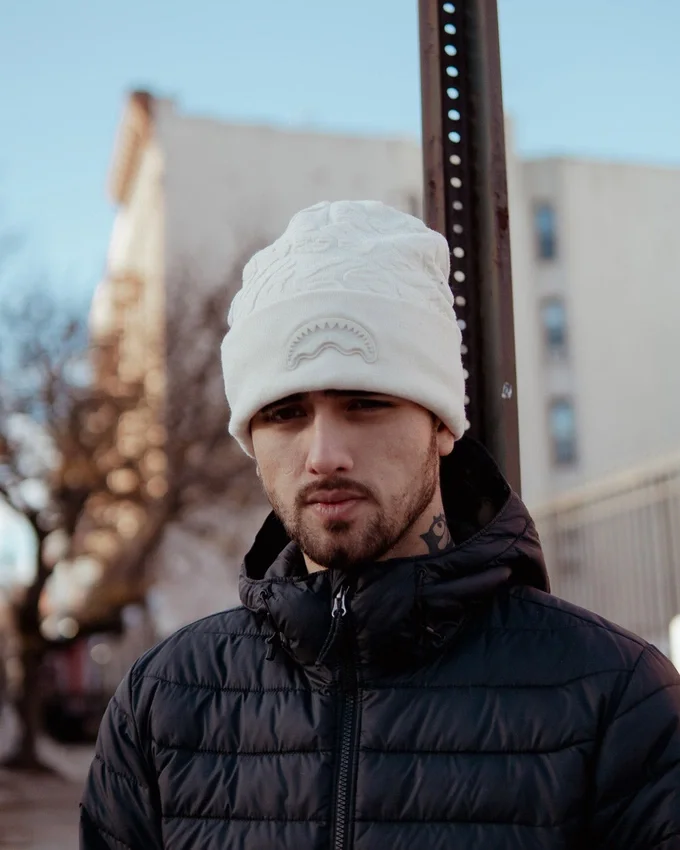 GORRO DE PUNTO 3D