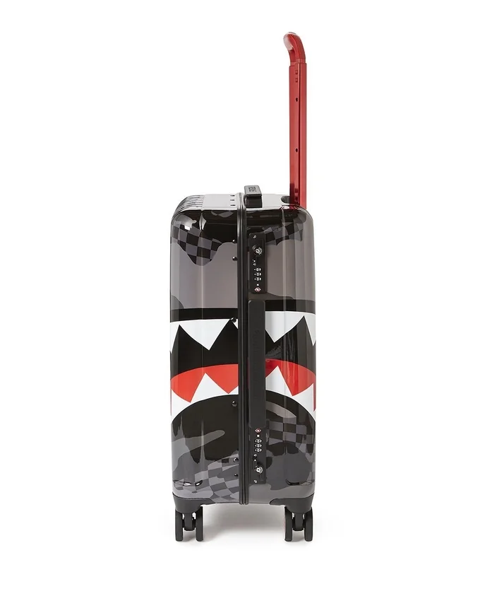 EQUIPAJE DE CABINA DE 22” DE 3AM SHARKNAUTICS