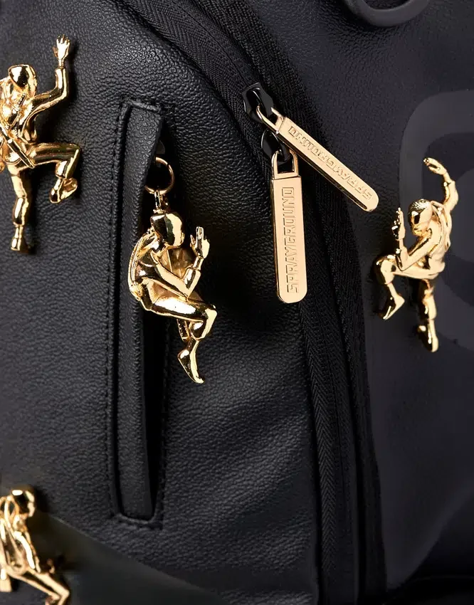 LA MOCHILA DE LOS 11 NINJAS