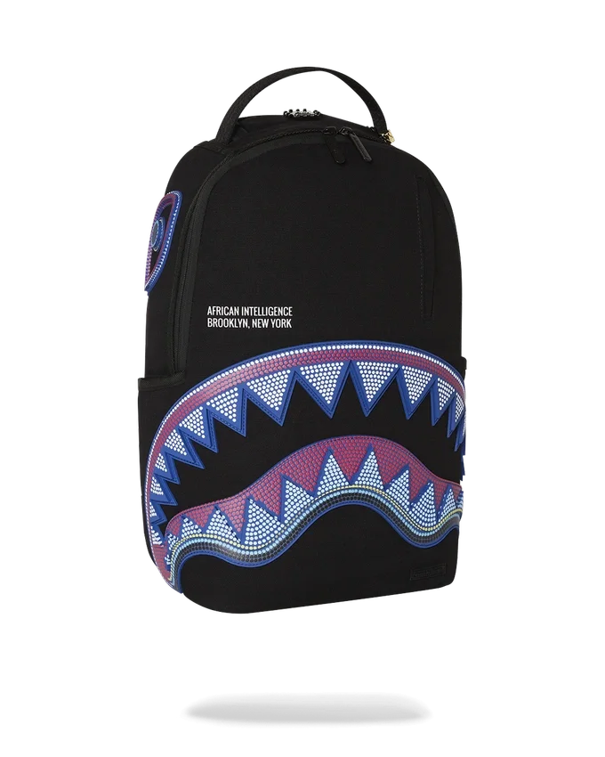 Mochila A.I. AFRICAN INTELLIGENCE BORN AND RAISED - COLABORACIÓN CON SANDFLOWER