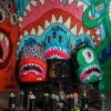 Mochila «Blinky Shark» de la colaboración con el artista Jorge Rodríguez