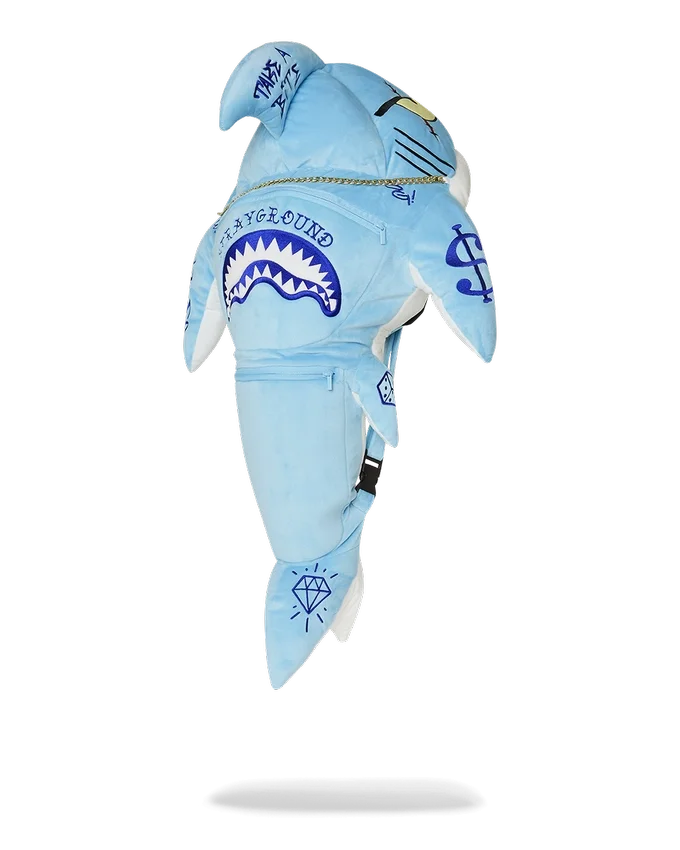 MOCHILA CON CAPUCHA «STUFFED SAVAGE» CON DISEÑO DE SHARK