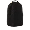 Mochila con corte y cosido tejida a mano