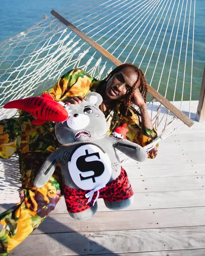 Mochila de osito de peluche Moneybear de Shark Friends