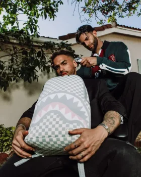Mochila DLX «KNIT SHARKS IN PARIS» EN COLOR CREMA