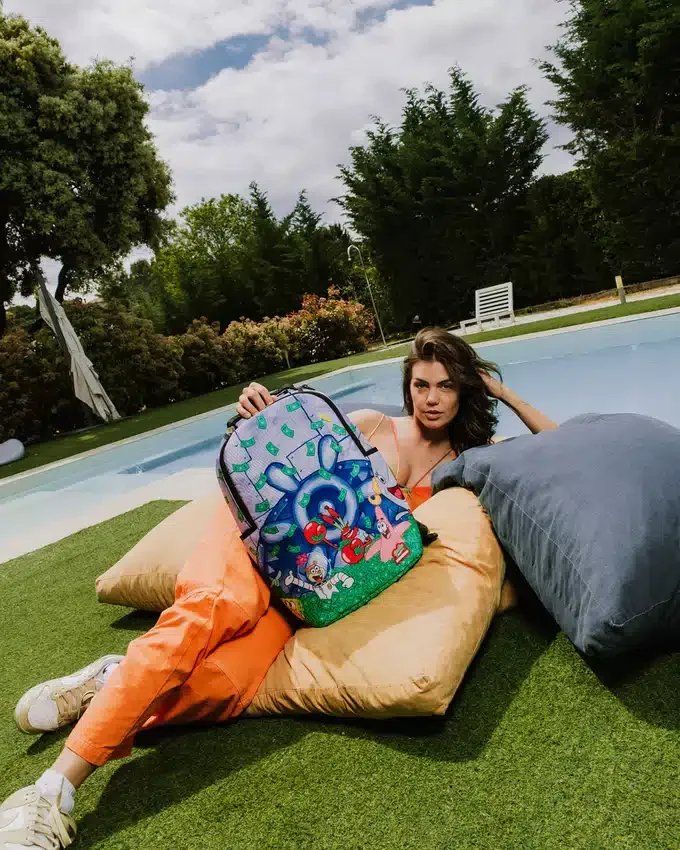 Mochila DLXR de Spongebob: «Baño de dinero»