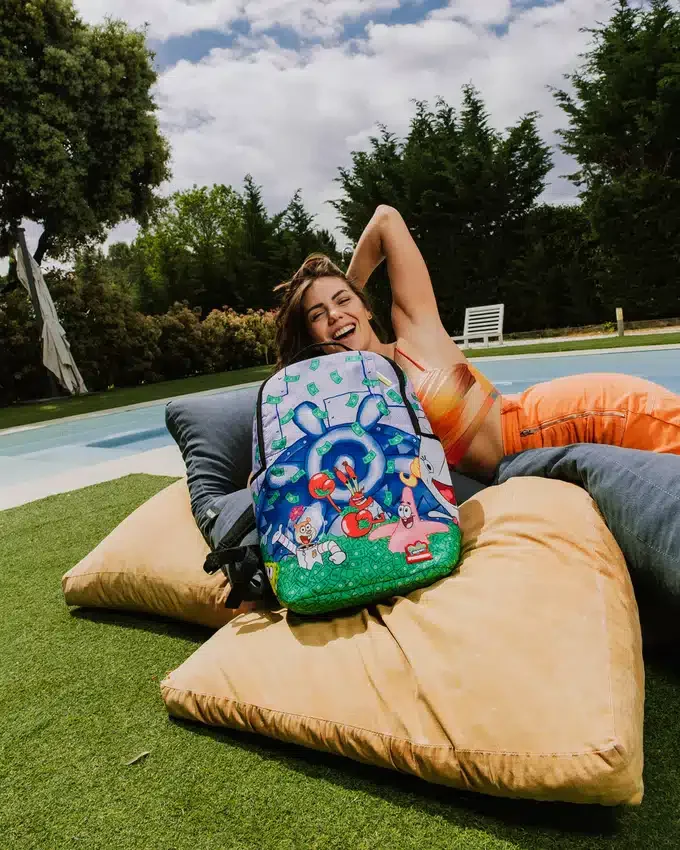 Mochila DLXR de Spongebob: «Baño de dinero»