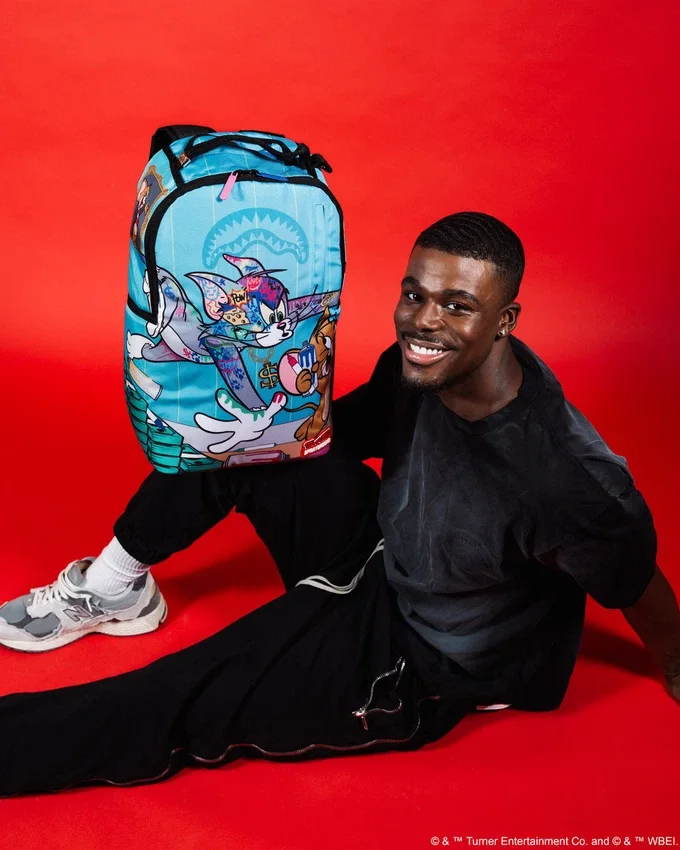 Mochila DLXSR «Can't Catch Me» de Tom y Jerry