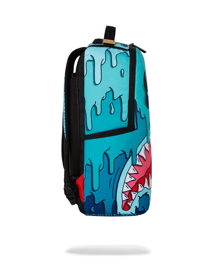 Mochila DRIPS SHARKS de la colaboración con el artista JORGE RODRÍGUEZ