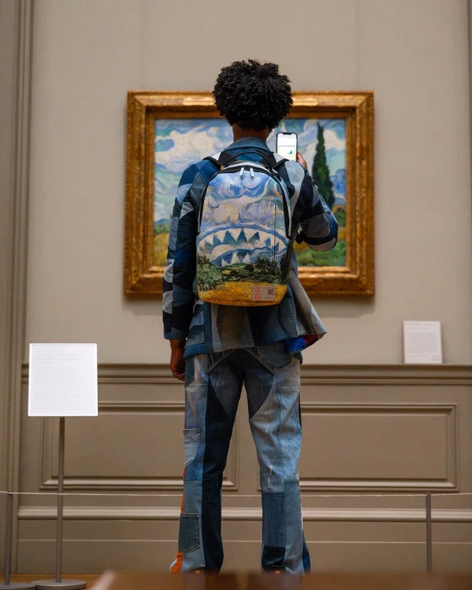 Mochila «EL CAMPO DE TRIGO CON CIPRESES» DE VAN GOGH DE THE MET