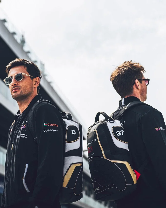 Mochila LED FORMULA-E JAGUAR