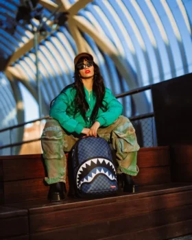 Mochila MIDNIGHT MAGIC SHARKS IN PARIS