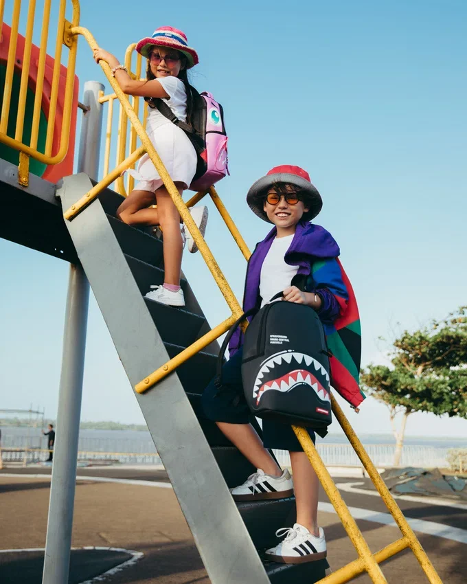 Mochila MINI DLX - SHARKS CENTRAL BUBBLE SHARK