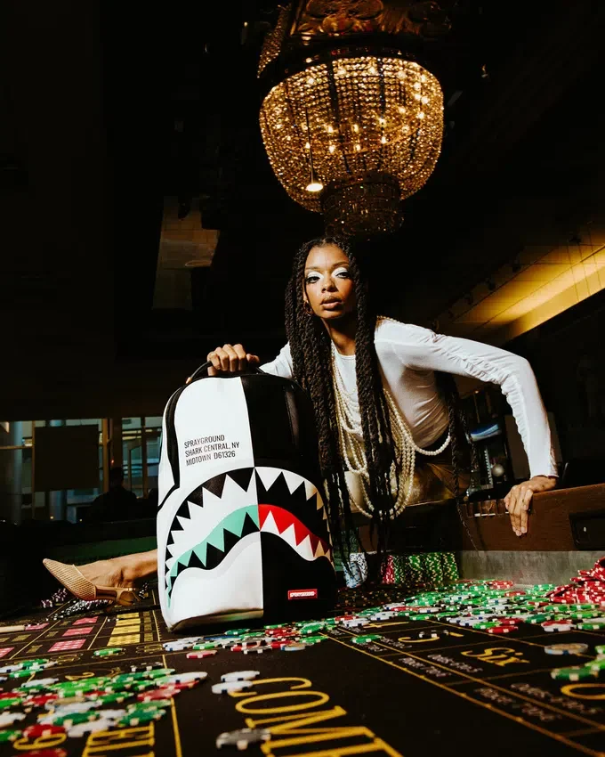 MOCHILA SHARK CENTRAL REFLEX DLXSV