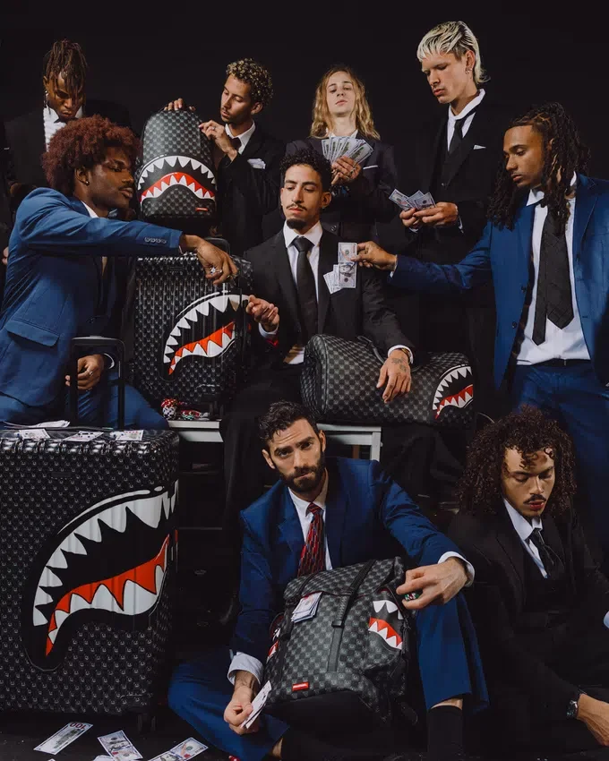 Mochila SHINOBI SHARKS IN PARIS MONTE CARLO