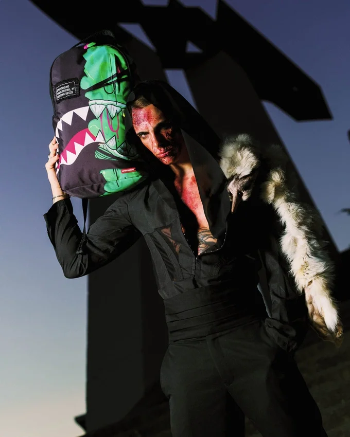 MOCHILA ZOMBIE OOZE SHARK CENTRAL
