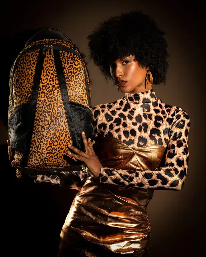 Mochilas AFRICAN INTELLIGENCE 9 COURAGE LIVES ON - COLABORACIÓN CON SANDFLOWER