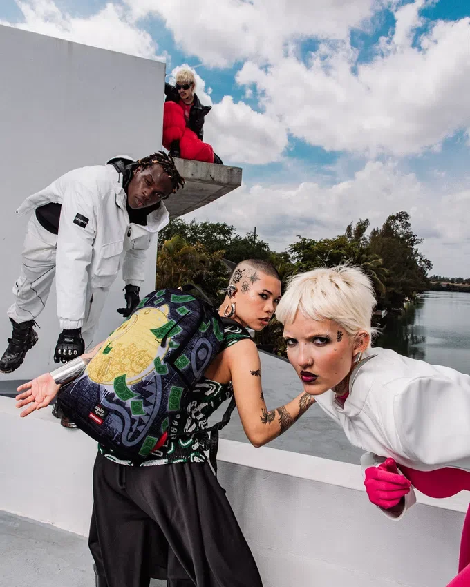 Mochilas «Big Stacks» de la colaboración con «SQUID GAME»