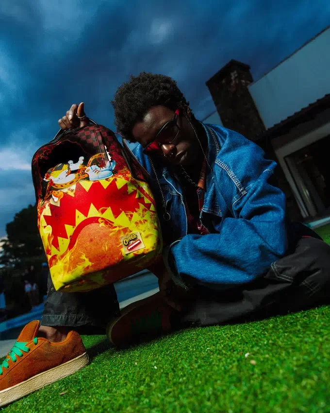 Mochilas CHEETOS TOO HOT TO HANDLE