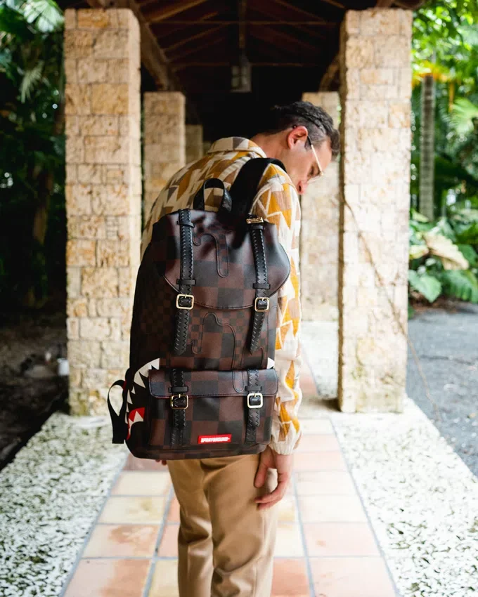 Mochilas XTC SHARKS en PARIS HILLS
