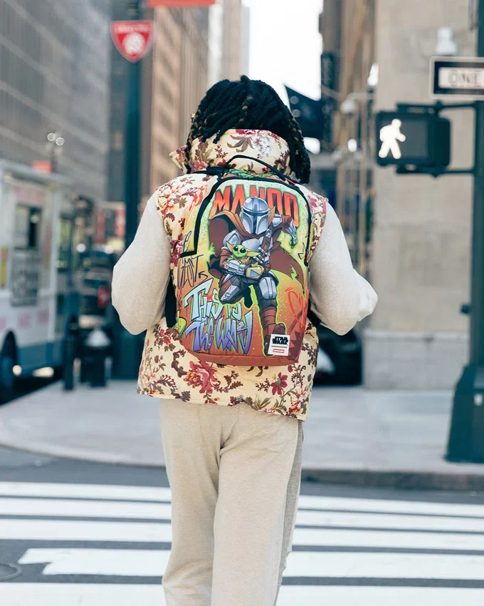 STAR WARS: Mochila MANDO ON THE RUN (DLXR)